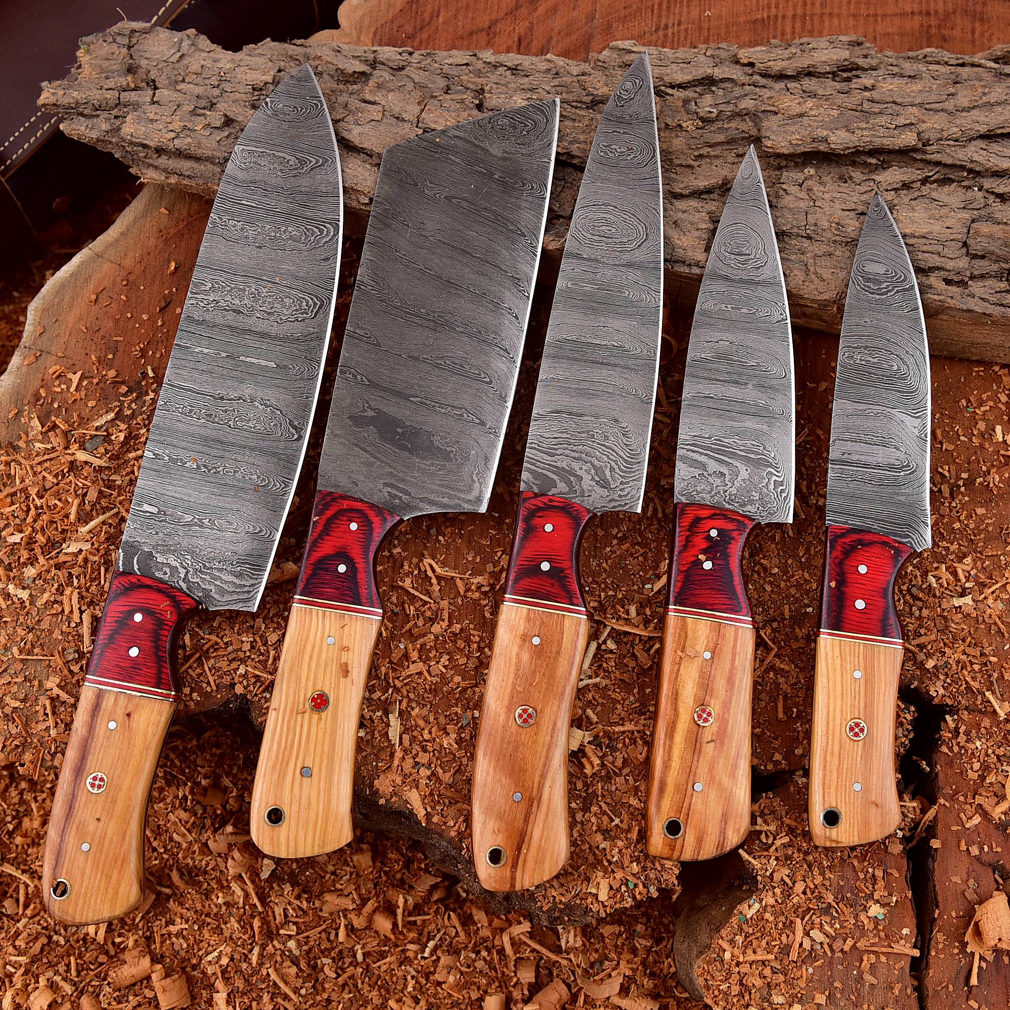 https://edcdamascus.com/wp-content/uploads/2023/05/Damascus-chef-knife-set-red-2.jpg