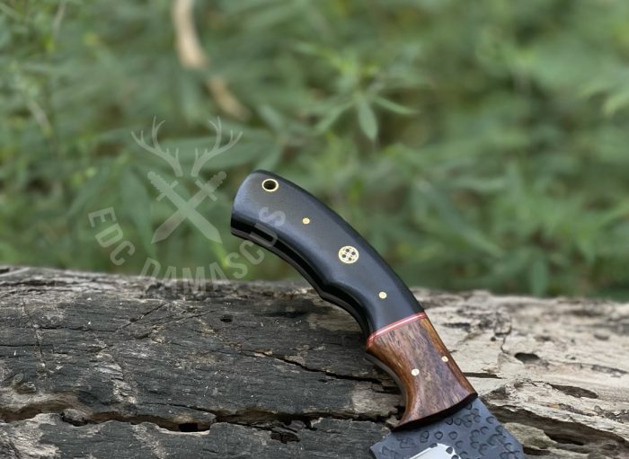 Hand Forged High Carbon Steel Hunting Knife Rose Wood Handle